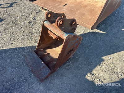 TAG 18 in Q/C دلو حفارة