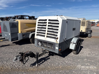 2022 Rotair D400T4F Mobile Air Compressor