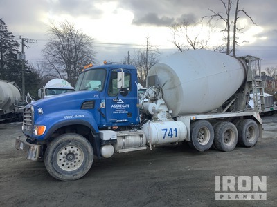 2007 Mack CV713 8x4 Mixer Truck