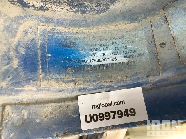 CAMIóN REVOLVEDOR 2003 MACK MCNEILUS 10.5 CYD