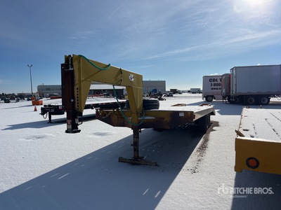 1979 Trail-Eze Gooseneck 24 ft T/A Equipment Trailer