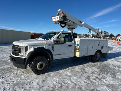 2018 Altec At235p 35 ft on 2019 Ford F-550 XL 4x2 Bucket Truck
