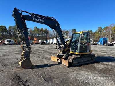 2015 John Deere 85G Tracked Excavator