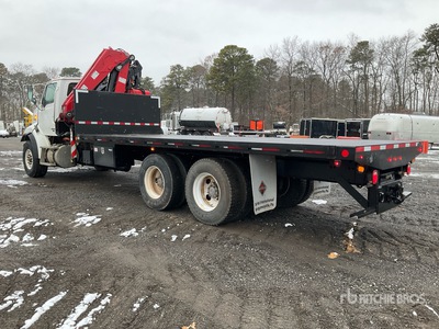 Fassi FB22 Knuckle Boom on 2007 Sterling LT9500 6x4 Ciężarówka z wysięgnikiem