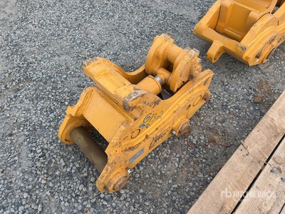 Cat Attacco rapido per escavatore - Fits Cat 320 (Unused)