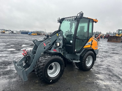 2024 Giant G3500 Z-Bar Wheel Loader