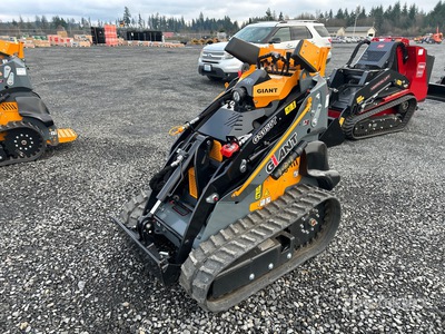 2024 Giant GS950T Mini Compact Track Loader (Unused)