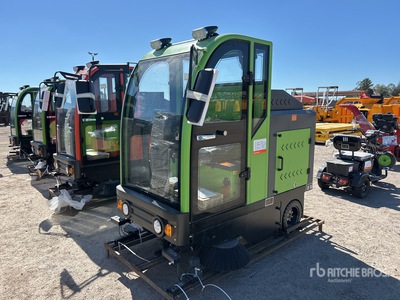 2025 SDLOOL SL-S2000 Ride-On Electric Floor Sweeper (Unused)