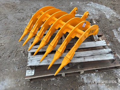 2026 GIYI 32 in Râteau de pelleteuse - Fits Cat 305 (Unused)