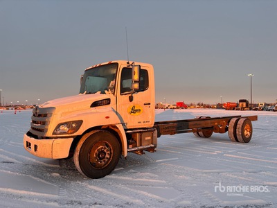 2017 Hino 268 4x2 Fahrgestell