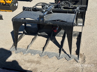 2025 GIYI GY-HWG44 44 in Skeleton Mini Grappin pour chariot élévateur (Unused)