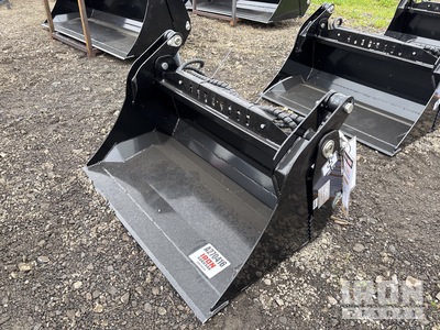 2025 GIYI GY-XKH39 1000 mm Multi-Purpose Mini Skid Steer Bucket (Unused)