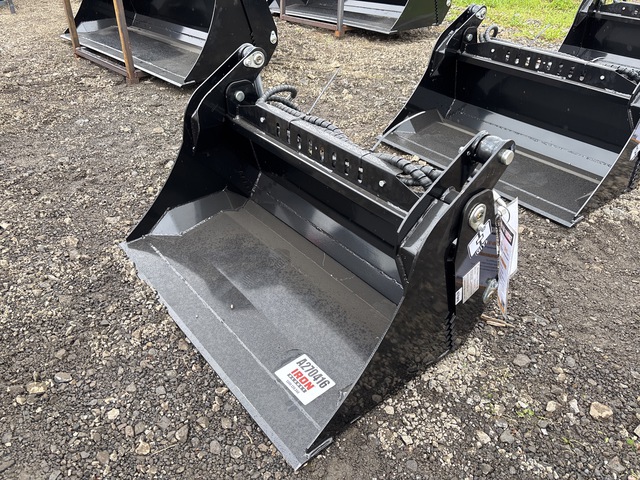 2025 GIYI GY-XKH39 1000 mm Multi-Purpose Mini Skid Steer Bucket (Unused)