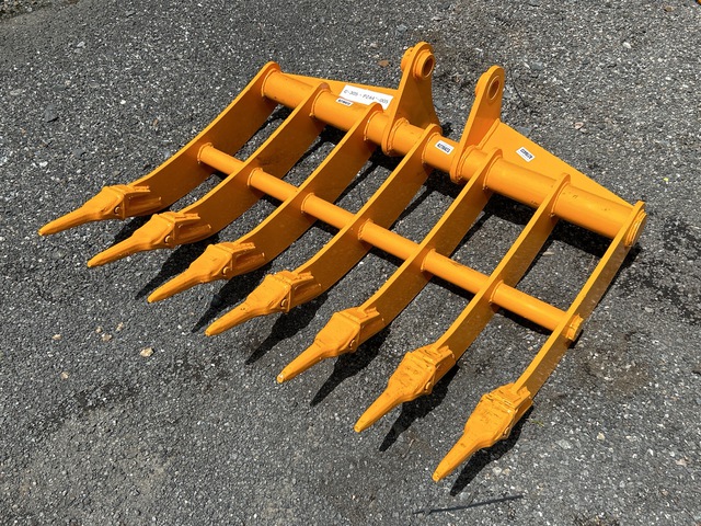 GIYI 1100 mm Excavator Rake - Fits Cat 305 (Unused)