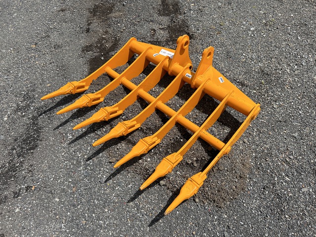 GIYI 1100 mm Excavator Rake - Fits Cat 305 (Unused)