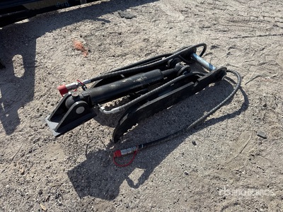 2026 GIYI GY-XJ5T 36 in Hydraulic Baggerdaumen (Unused)