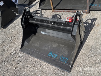 2025 GIYI GY-XKH39 39 in Multi-Purpose Mini Skid Steer Bucket (Unused)