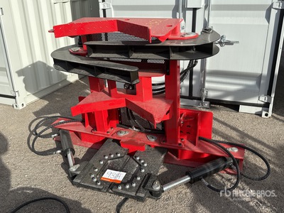 2026 GIYI GY-TS29 29 in Skid Steer Tree Shear - Fits GIYI TS29 (Unused)