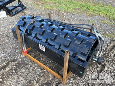 2025 GIYI GY-CW59 1500 mm Padfoot Skid Steer Vibratory Roller (Unused)