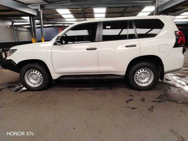 2019 Toyota Prado KDJ150L - GKFEY 4WD SUV 2019 Toyota Prado KDJ150L - GKFEY 4WD SUV