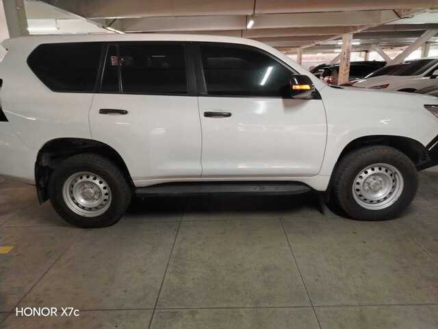 2019 Toyota Prado KDJ150L - GKFEY 4WD SUV 2019 Toyota Prado KDJ150L - GKFEY 4WD SUV