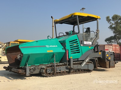 2018 Vogele SUPER 1900-3 Track Asphalt Paver