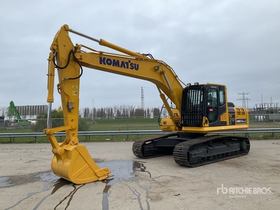2022 Komatsu PC210LC-10MO Tracked Excavator