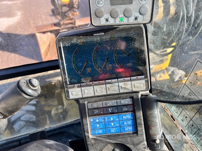 Komatsu PW98MR Pelle Sur Pneus Wheel Excavator