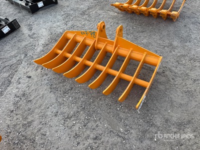 2026 GIYI 44 in Râteau de pelleteuse - Fits Cat 305 (Unused)