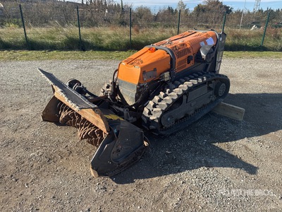 Energreen RoboMIDI Broyeur Sur Chenilles A Telecommande Tracked 草刈機 (Inoperable)