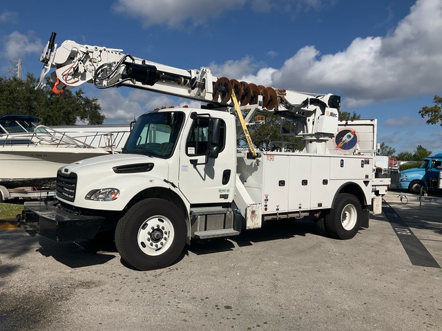 Altec DM47BTR on 2024 Freightliner M2 106 4x2 Digger Derrick Truck