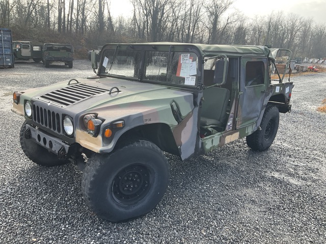 1989 AM General M1097R1 HMMWV 4 Door Soft Top w/Truck Body