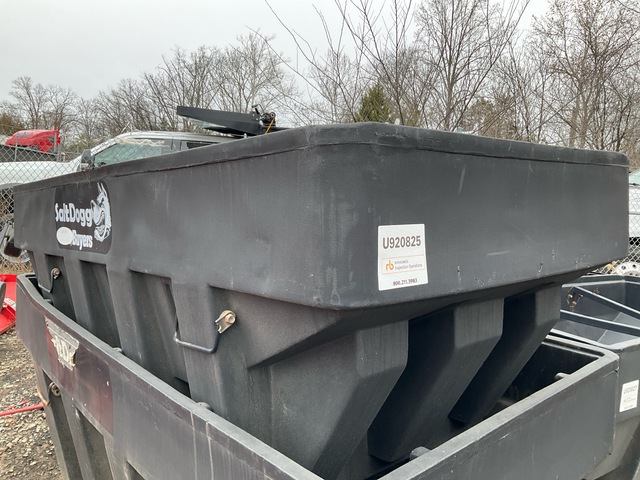 SaltDogg SPHE2000 Salt Spreader SaltDogg SPHE2000 Salt Spreader