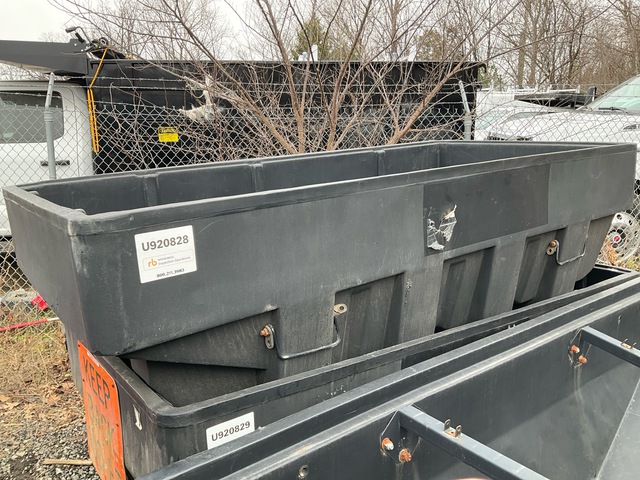 SaltDogg SPHE2000 Salt Spreader SaltDogg SPHE2000 Salt Spreader