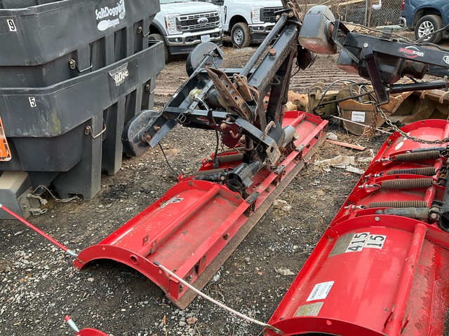 Western 9 ft 2 Way Snow Plow