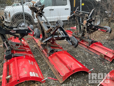 Western Ultra Finish 9 ft 2 Way トラック プラウ