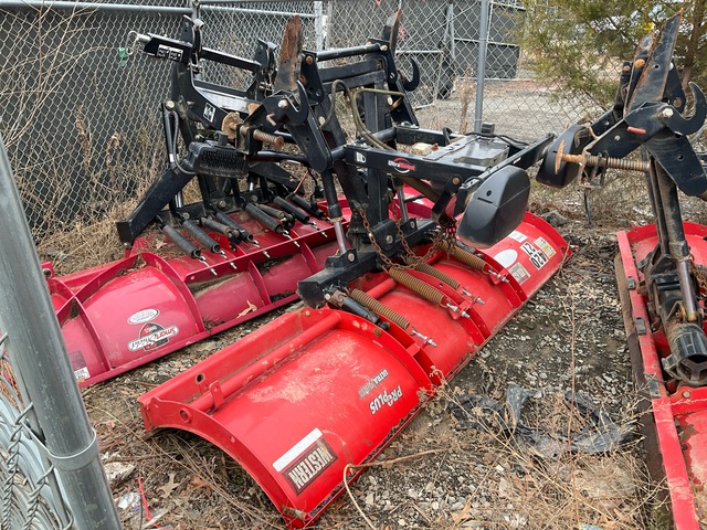 Western Ultra Finish 9 ft 2 Way Snow Plow