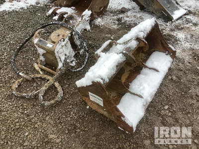 Bobcat PTX3 QC Excavator Bucket - Fits Bobcat E35I