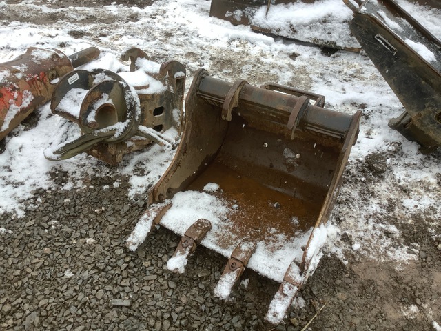 Bobcat PTX3 QC Excavator Bucket - Fits Bobcat E35I