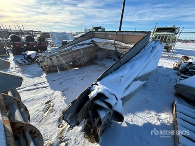 Set of B-Train Extendable Roll Curtains