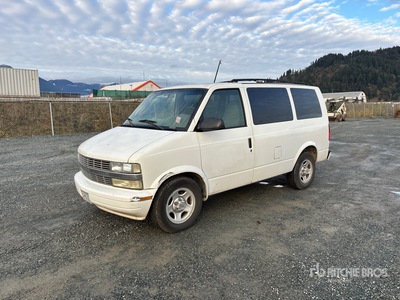 2003 Chevrolet Astro 5 Passenger Van