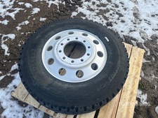 11R24.5 Tires