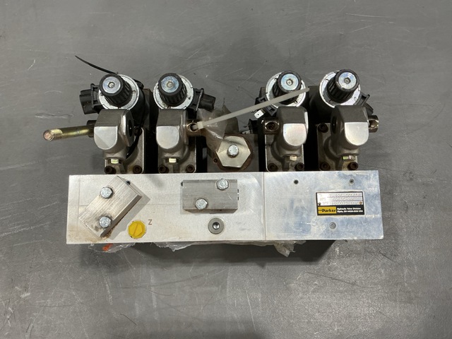 Parker-Hannifin 60650-44 Directional Control Linear Valve