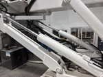 Hydraulics with Ausleger Hubzylinder