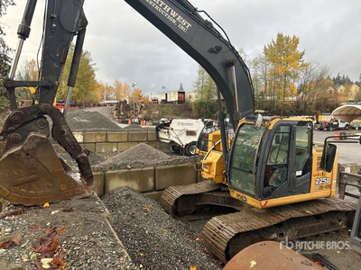 2012 John Deere 225D LC Tracked Excavator