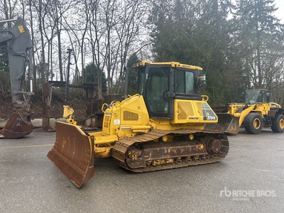 2009 Komatsu D51PX-22 ブルドーザー