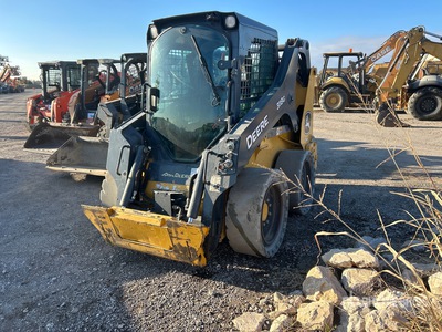 2021 John Deere 318G Kompaktlader