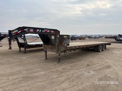 2018 32 ft T/A Gooseneck Plant Trailer