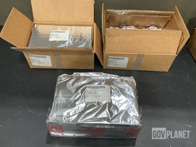 (3) Parker-Hannifin 85564-01-24P Directional Control Linear Valves