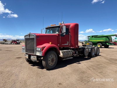 2001 Kenworth W900B 8x4 Tracteur Routier Couchette